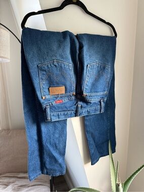 Wrangler Dark Blue Denim Jeans with Signature Back Pockets